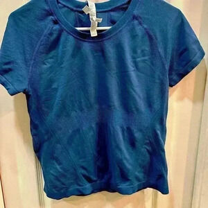 Women’s Athleta Workout Top Blue